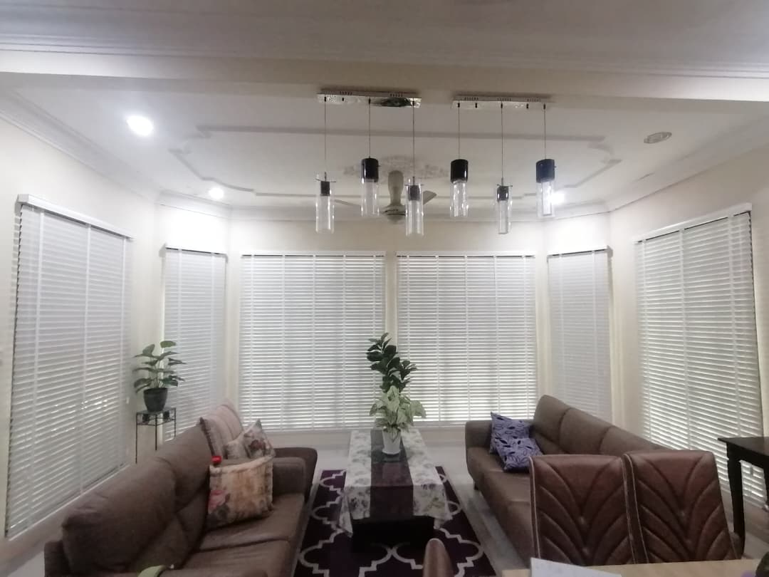 TIMBER PS BLINDS & LANTEX BLIND